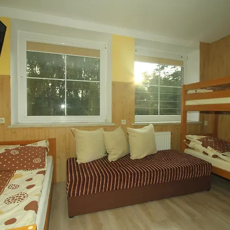 Eko-pokoje W Krynicy Morskiej-piaski W Osrodku Kolonijnym 3*