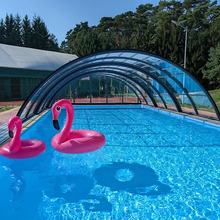 Eko-pokoje W Krynicy Morskiej-piaski W Osrodku Kolonijnym 3* Nowa Karczma (Nowy Dwor Gdanski)