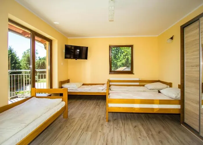 Eko-pokoje W Krynicy Morskiej-piaski W Osrodku Kolonijnym Konukevi 3*