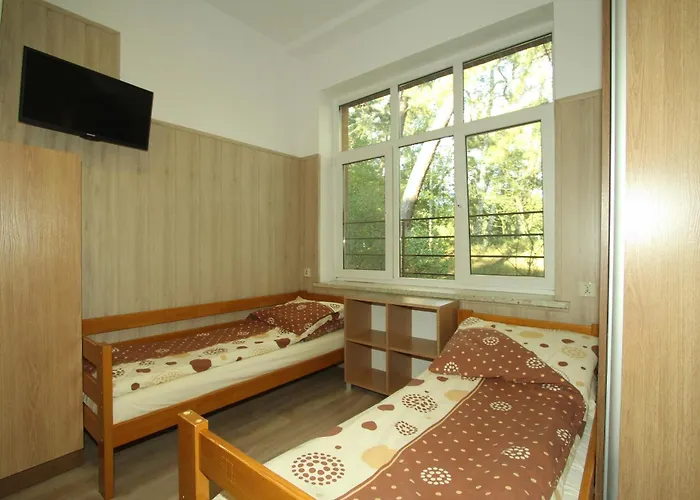 Eko-pokoje W Krynicy Morskiej-piaski W Osrodku Kolonijnym Konukevi Nowa Karczma (Nowy Dwor Gdanski)