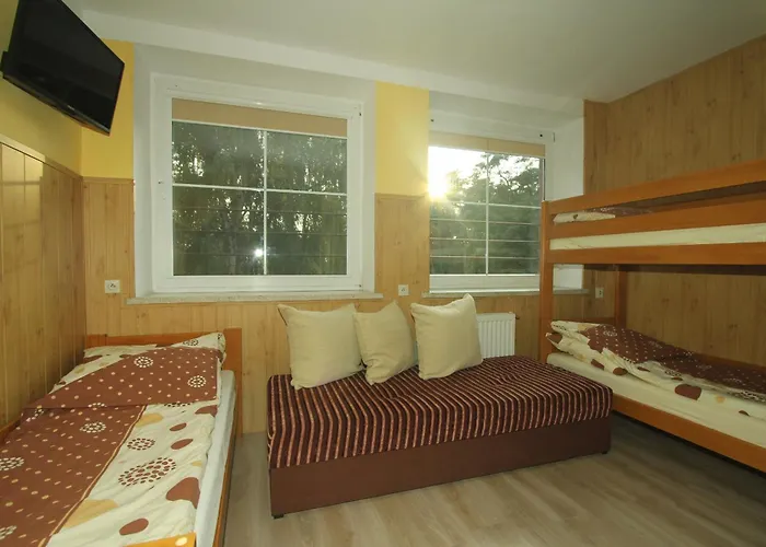 Eko-pokoje W Krynicy Morskiej-piaski W Osrodku Kolonijnym 3*